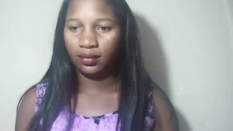 lovelylarra online show from April 2026 08:41:02 AM