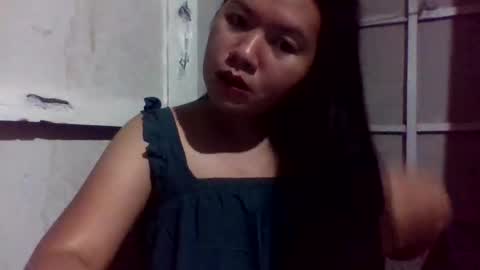Snapshot of lovelymocha27 chatting on October 2025 12:14:02 PM lovelymocha27s online show from October 2025 12:14:02 PM