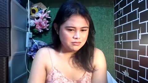 Snapshot of lovelypinaychubsx chatting on October 2025 12:05:02 AM lovely online show from October 2025 12:05:02 AM