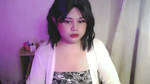 lovely online show from May 2026 04:18:01 AM