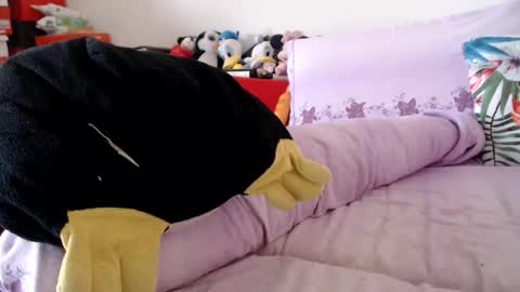 lovelywoman22 online show from November 2025 07:30:02 AM