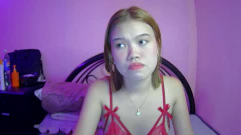 lovemae352295 online show from February 2025 12:41:02 PM
