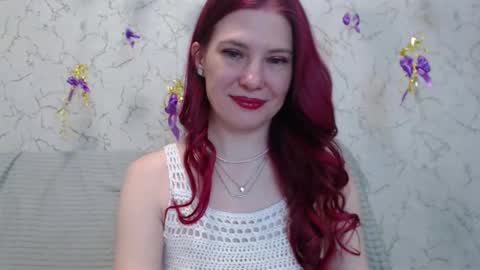 Snapshot of lovepeanutgirl chatting on January 2026 02:54:02 PM Mary Love online show from January 2026 02:54:02 PM