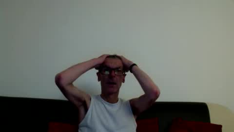 Snapshot of lovepvclate40s chatting on September 2025 07:02:02 PM lovepvcearly50s online show from September 2025 07:02:02 PM