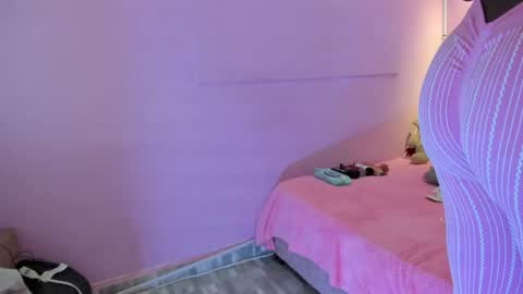 L O V E  online show from February 2026 11:29:02 AM