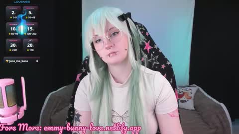 Emmy online show from November 2025 04:00:02 PM