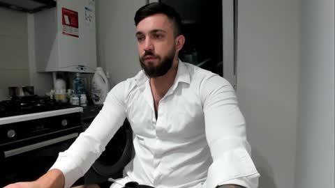 Snapshot of lovermike_ chatting on December 2024 01:36:01 AM Mike online show from December 2024 01:36:01 AM