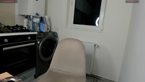 Snapshot of lovermike_ chatting on December 2024 12:54:01 AM Mike online show from December 2024 12:54:01 AM