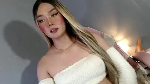 lovers moon22 online show from January 2025 12:59:01 AM