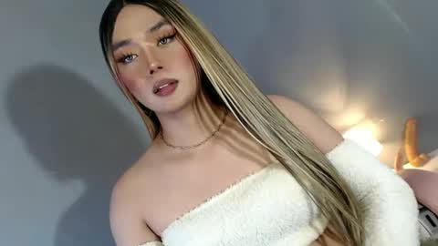 lovers moon22 online show from January 2025 04:20:01 AM