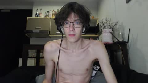 Snapshot of lovesomecookies chatting on October 2025 04:50:01 PM LovesomeCookie online show from October 2025 04:50:01 PM