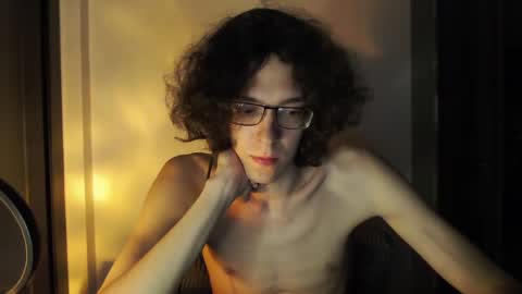 LovesomeCookie online show from May 2026 07:31:01 PM