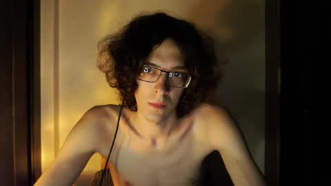 LovesomeCookie online show from May 2026 05:43:02 PM