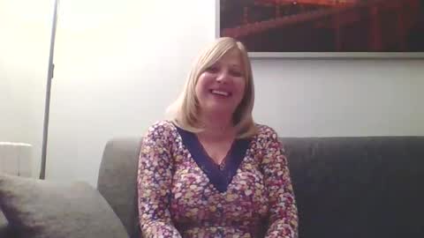 Snapshot of lovestar544963 chatting on January 2025 05:56:01 PM Marlyn online show from January 2025 05:56:01 PM