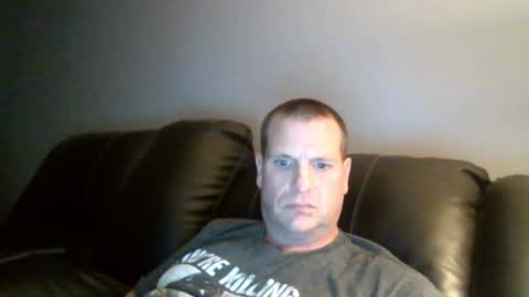 Snapshot of lovetocum37 chatting on December 2024 04:15:02 AM lovetocum37 online show from December 2024 04:15:02 AM