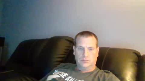 Snapshot of lovetocum37 chatting on December 2024 04:01:02 AM lovetocum37 online show from December 2024 04:01:02 AM