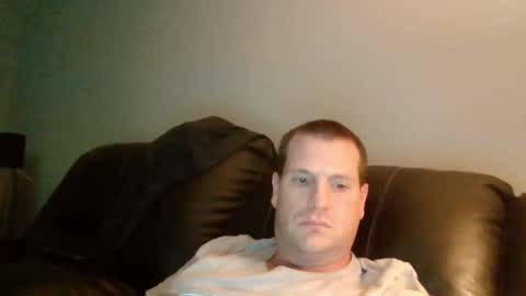 Snapshot of lovetocum37 chatting on December 2024 03:25:02 AM lovetocum37 online show from December 2024 03:25:02 AM