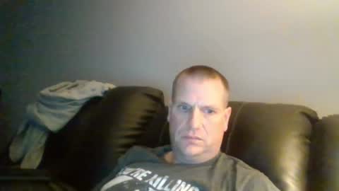 Snapshot of lovetocum37 chatting on March 2025 03:57:02 AM lovetocum37 online show from March 2025 03:57:02 AM