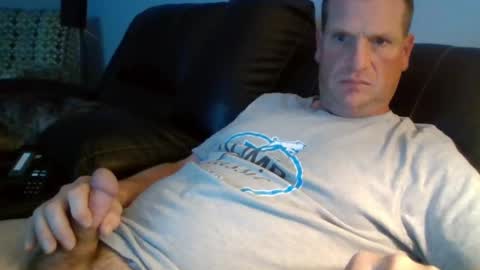 Snapshot of lovetocum37 chatting on September 2025 03:06:02 AM lovetocum37 online show from September 2025 03:06:02 AM