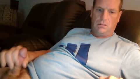 Snapshot of lovetocum37 chatting on September 2025 04:19:01 PM lovetocum37 online show from September 2025 04:19:01 PM