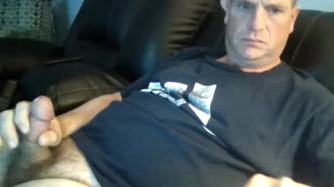 Snapshot of lovetocum37 chatting on October 2025 04:07:02 PM lovetocum37 online show from October 2025 04:07:02 PM