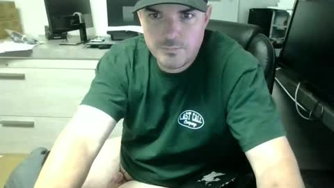 Snapshot of lovetofps chatting on December 2024 10:23:01 PM Love2Game online show from December 2024 10:23:01 PM