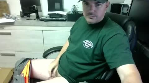 Snapshot of lovetofps chatting on December 2024 06:20:02 PM Love2Game online show from December 2024 06:20:02 PM