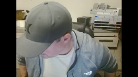 Love2Game online show from April 2026 07:33:02 PM