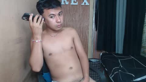 lovetosuckxox online show from April 2026 02:31:01 PM