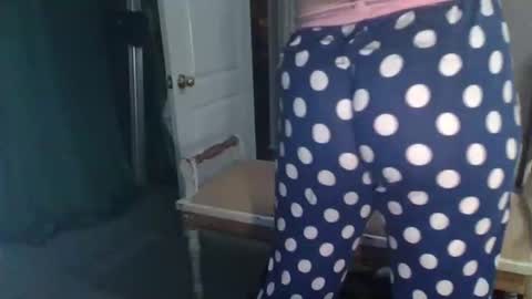 Snapshot of lovetubes101 chatting on March 2026 01:53:02 AM lovetubes101 online show from March 2026 01:53:02 AM