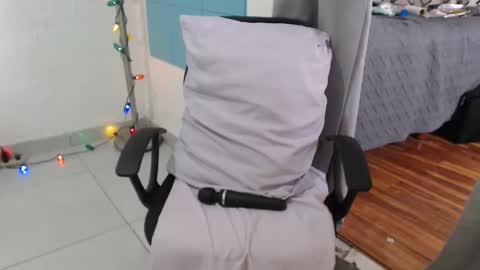 cutelucy 3 online show from April 2026 05:30:01 PM