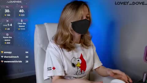 Lovey online show from March 2026 05:44:01 AM