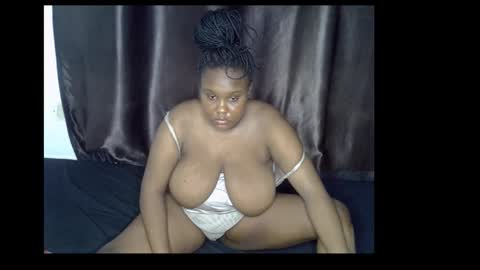 loveytiana online show from December 2025 01:35:02 AM