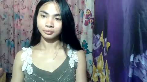 loving_rhean online show from July 2026 04:19:01 AM