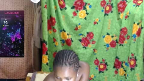 loyalcutic online show from November 2025 07:54:01 AM