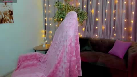 Snapshot of lu_muon chatting on January 2025 11:24:01 AM lu_muon online show from January 2025 11:24:01 AM