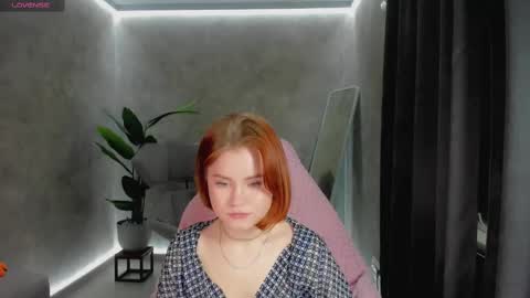 Snapshot of lu_muon chatting on February 2025 01:24:02 AM lu_muon online show from February 2025 01:24:02 AM