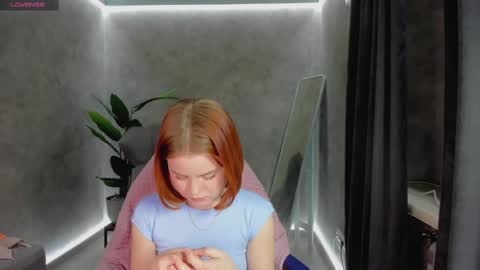 Snapshot of lu_muon chatting on February 2025 04:30:02 AM lu_muon online show from February 2025 04:30:02 AM