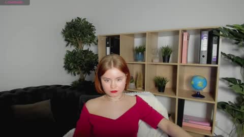 Snapshot of lu_muon chatting on February 2025 04:37:01 AM lu_muon online show from February 2025 04:37:01 AM