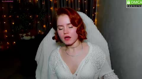 Snapshot of lu_muon chatting on February 2025 07:37:02 AM lu_muon online show from February 2025 07:37:02 AM