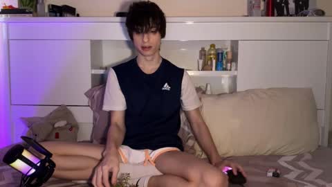 luan online show from November 2025 04:01:02 AM