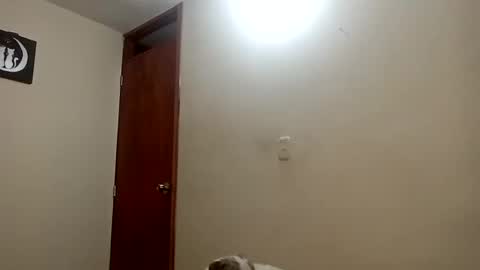 Snapshot of luana363 chatting on January 2025 02:37:01 AM luana363 online show from January 2025 02:37:01 AM