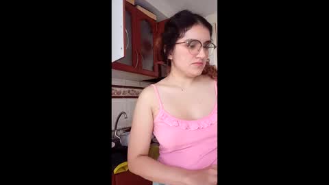 Snapshot of luana363 chatting on April 2026 06:12:01 PM luana363 online show from April 2026 06:12:01 PM