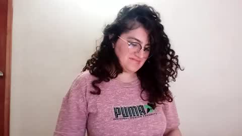 Snapshot of luana363 chatting on July 2026 02:04:02 AM luana363 online show from July 2026 02:04:02 AM