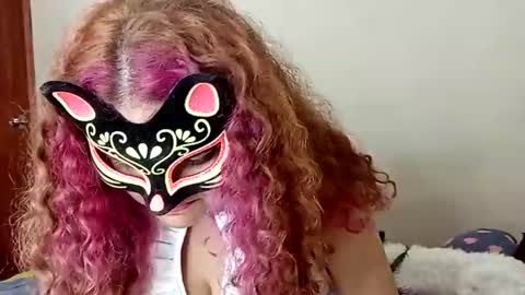 luanapowerful online show from December 2024 05:43:02 PM