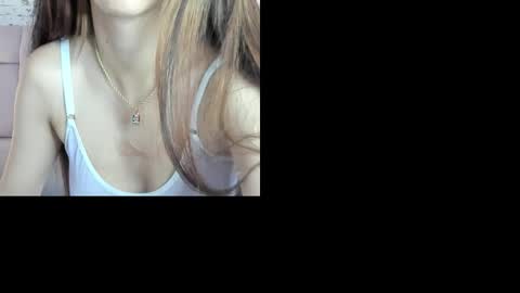 LuanaStonne online show from October 2025 07:46:02 PM