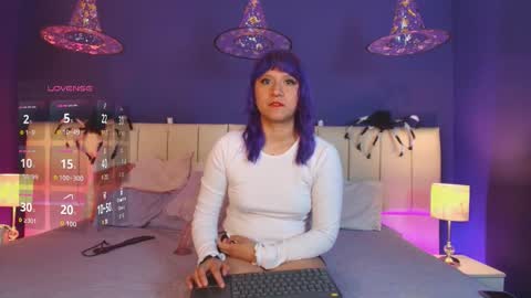 Luan online show from October 2025 01:25:01 PM