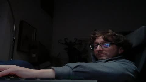 Snapshot of luca78_78 chatting on March 2025 01:18:01 PM luca78 online show from March 2025 01:18:01 PM