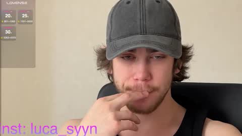 Snapshot of luca_syn chatting on October 2025 11:40:01 AM Luca S online show from October 2025 11:40:01 AM