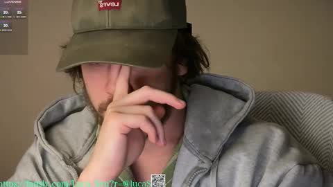 Snapshot of luca_syn chatting on November 2025 07:36:02 PM Luca S online show from November 2025 07:36:02 PM